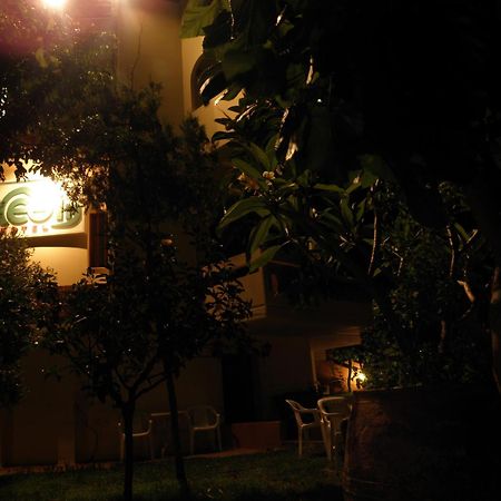 Megim Hotel Palaiochora Exterior foto