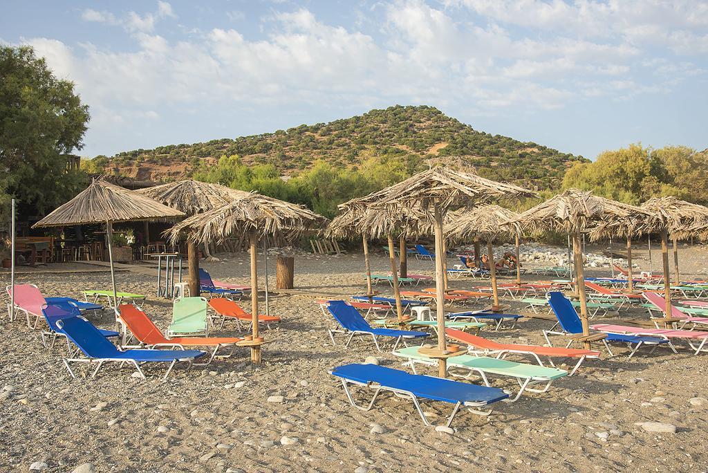 Megim Hotel Palaiochora Exterior foto